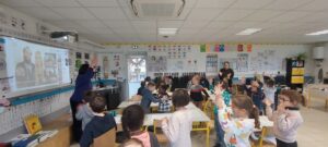 Visite du SSEFIS en CP CE1